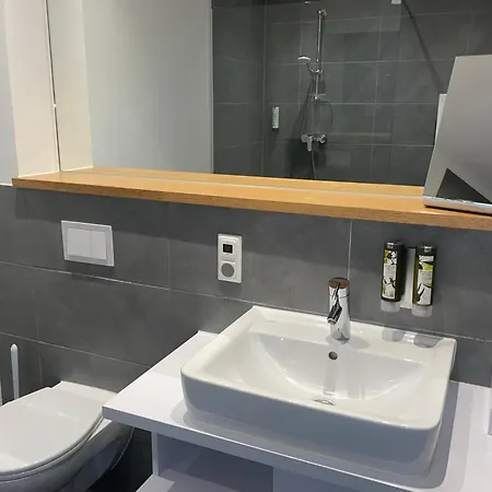 Hotel Lindenhof 4*