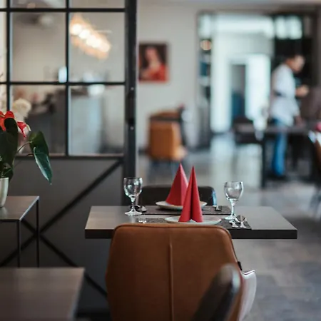 Lindenhof فندق 4*